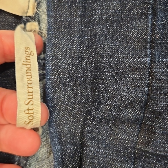 SOFT SURROUNDINGS SUPER STRETCH STRAIGHT ANKLE PULL ON DENIM JEANS. SIZE XL - Picture 3 of 9